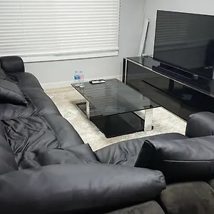 2* Hotel Ng House